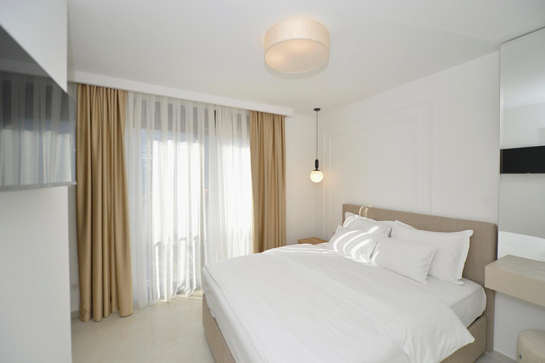 Bedroom 2, Solaris Lux Apartments