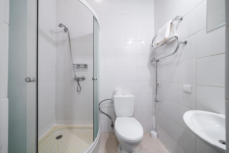 Bathroom, Hales Self Check-in Guest House - Lollo Stay, Vilniaus