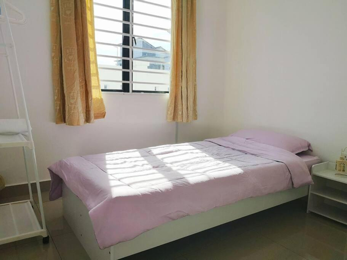Bedroom 1, Jenjarom Ang Homestay, Kuala Langat