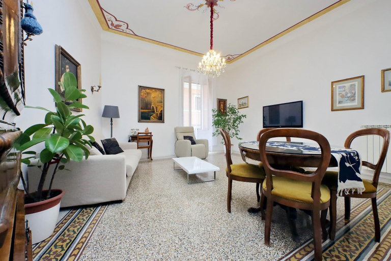 Room 4, Treasurerome Opera Trevi Green Suite 2BR, Rome