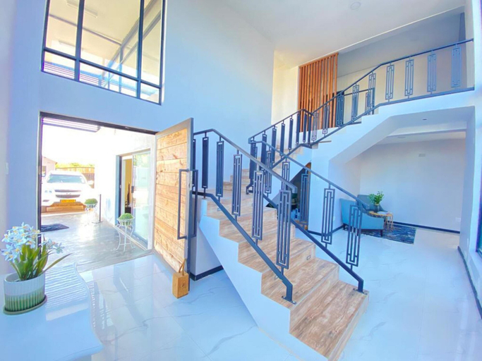 Others 5, Stunning Lotshe Suite - 2207, Bulawayo