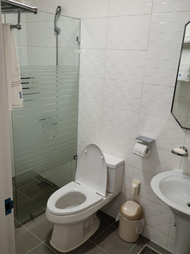 Bathroom 3, Santa Fe Pension, Namhae