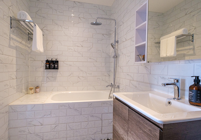 Bathroom 3, Hovoh Boutique Serviced Apartment, Singapore