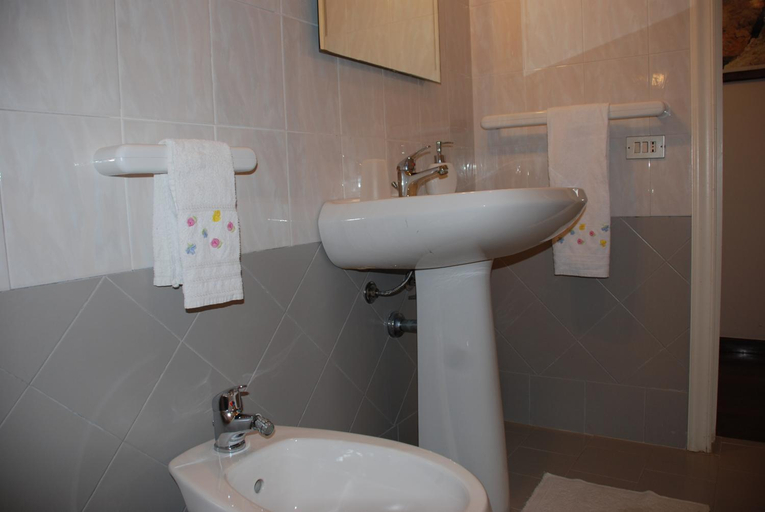 Others 3, B&B Al Giardino, Lecce