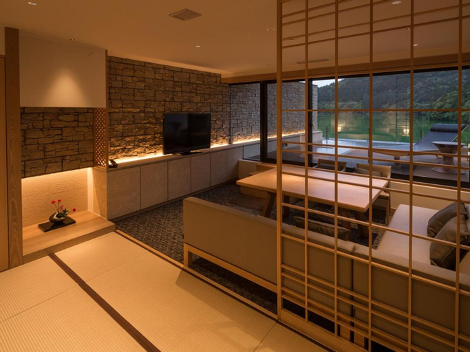 Others 5, Unzenonsen Azumaen, Unzen