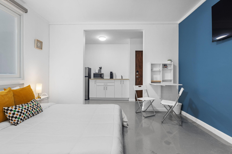 Others 5, Otium Rentals Condado s Modern Getaway