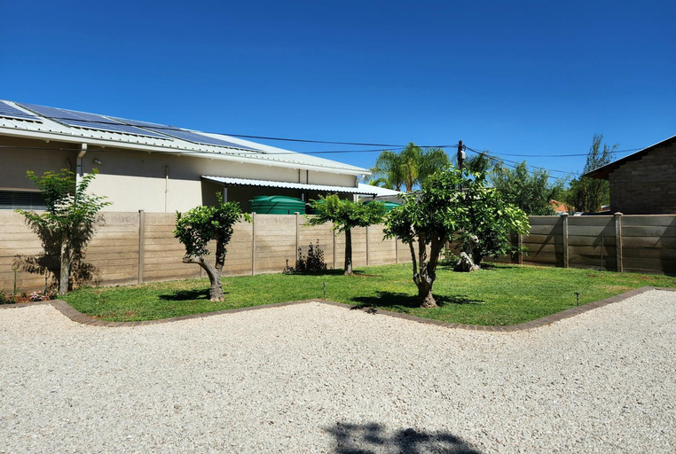 Others 4, Green Kalahari Guesthouse, Siyanda