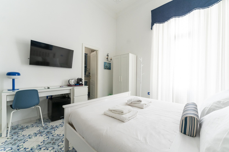 Bedroom 3, Piazza Sannazzaro 200 - Van Gogh, Napoli