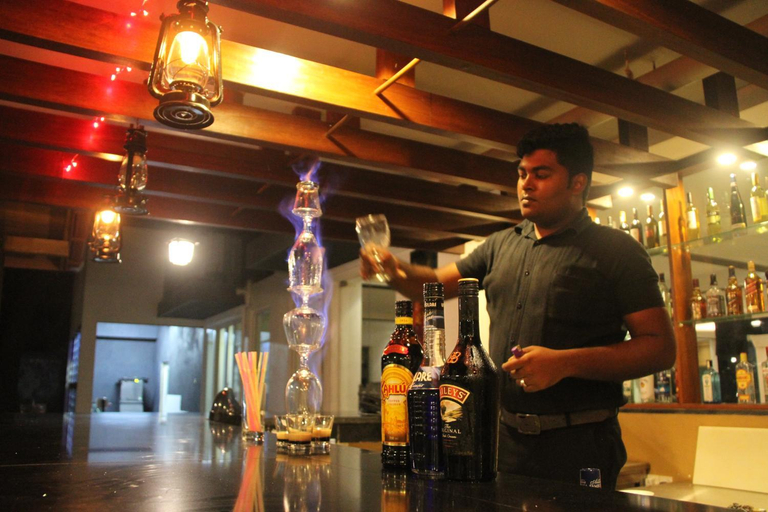 Food & Drinks 5, Earl's Red Passikudah, Koralai Pattu (Valachchenai)