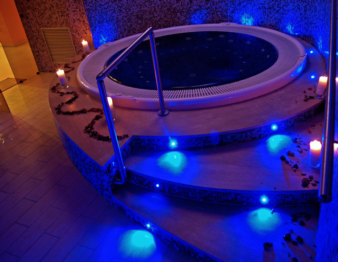 Sport & Beauty 3, Hotel Ristorante Toscana, Savona