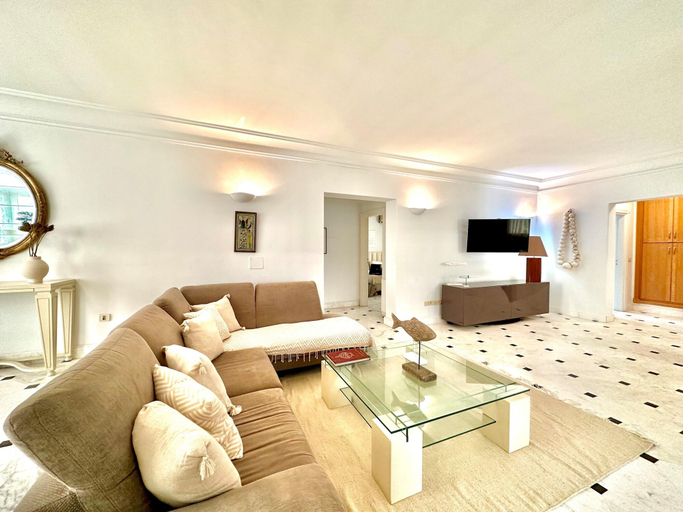 Room 5, Carthage Spacious and Cosy With Amazing Terrace, Carthage