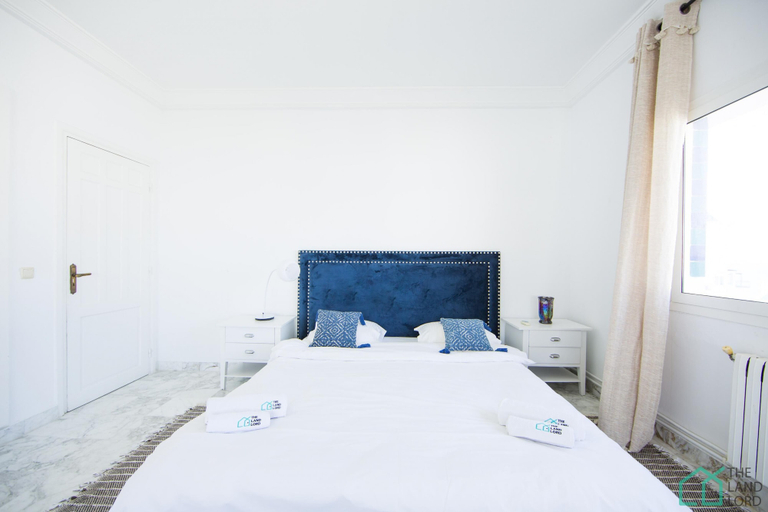 Bedroom 2, Le Palace Appartement Spacieux Avec vue sur mer, La Marsa