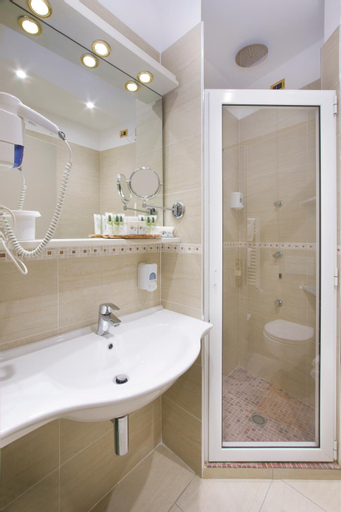 Bathroom 3