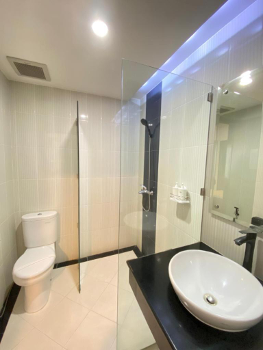 Bathroom 12