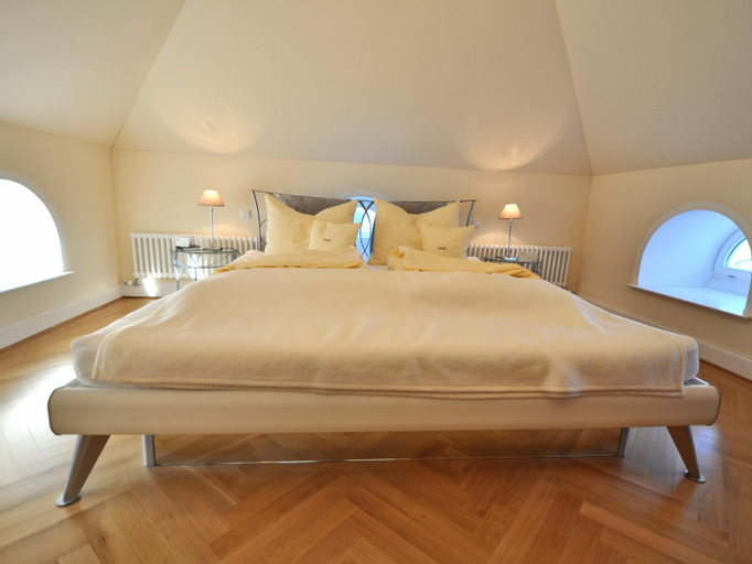 Bedroom 2, Andante Apartmenthotel, Kassel