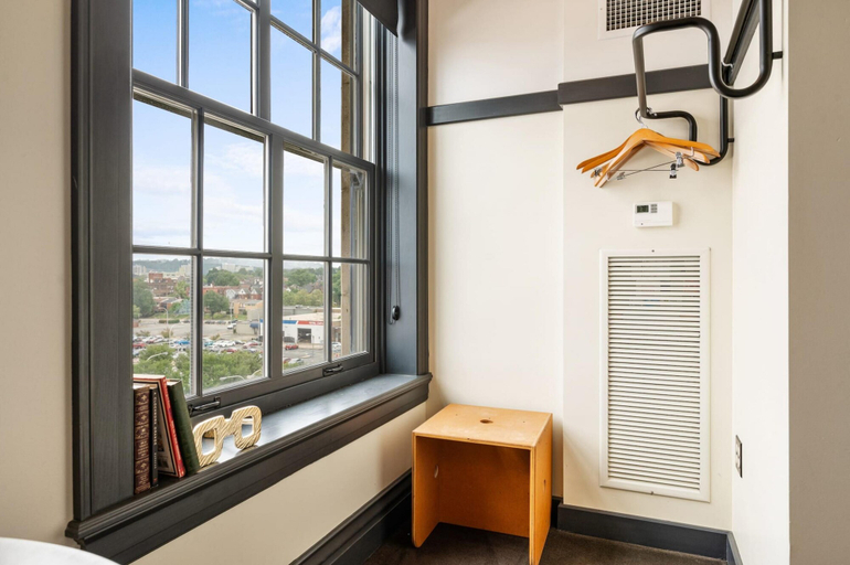 Room 3, Kasa Comfy Studio Explore East Liberty The Maverick, Allegheny