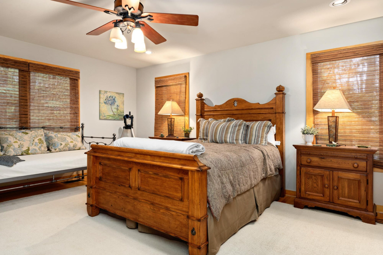 Bedroom 4, Retreat at Wintergreen Pool Access Grill, Nelson