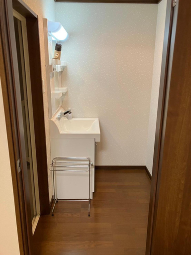 Bathroom 3, MONJUNO FUKUCHI, Shisō