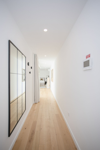 Others 3, NAX Apartment F by Liiiving, Porto