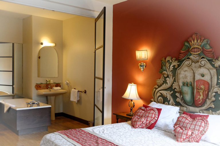 Bedroom 10