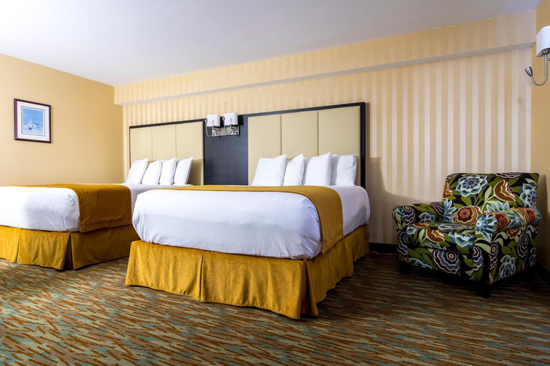 Bedroom 3, Sinbads Hotel & Suites, Division No. 6
