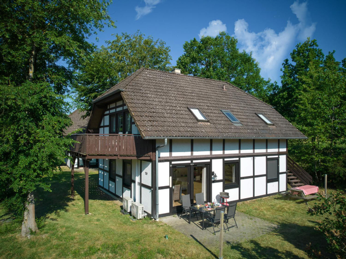 Apartment Am Sternberg 230 by Interhome, Waldeck-Frankenberg