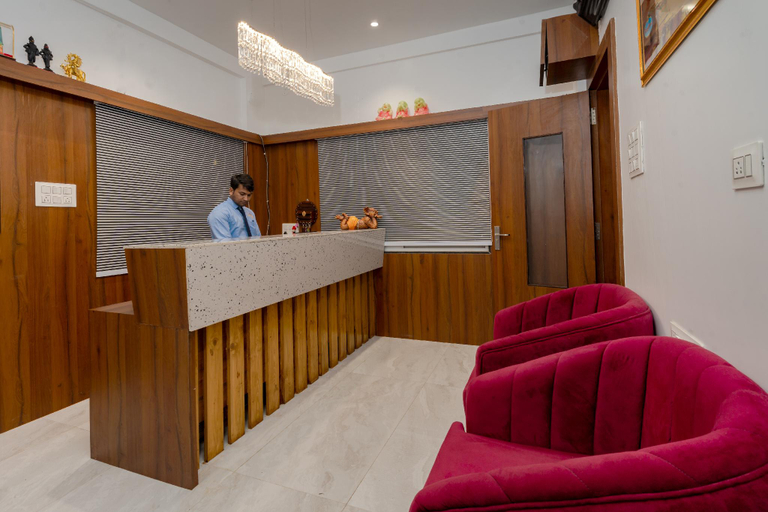 Public Area, Hotel Mountain View, Nashik