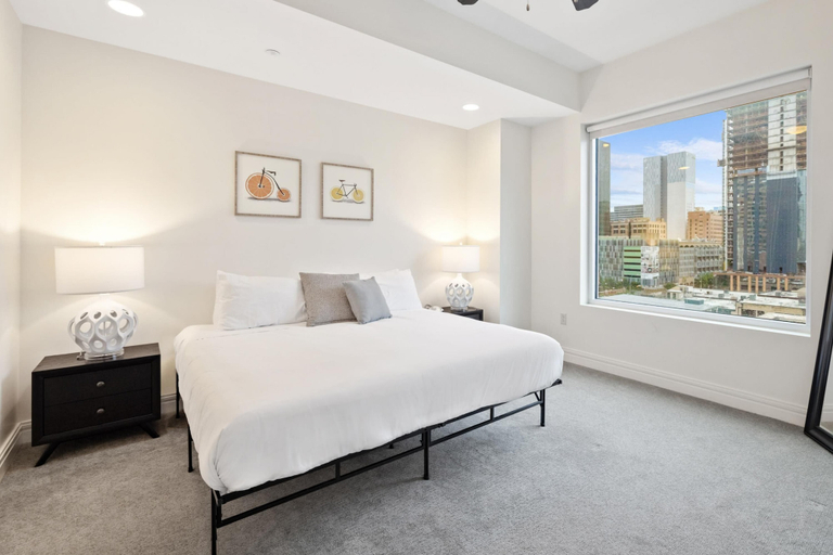 Room 3, Austin Central 2BD 2BA Apartment, Travis