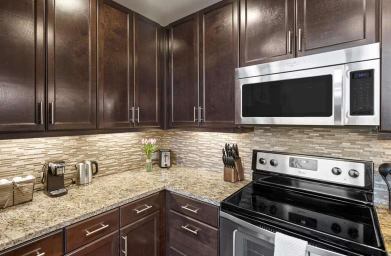 Room 4, Austin Fashionable 1BD 1BA Apartment, Travis