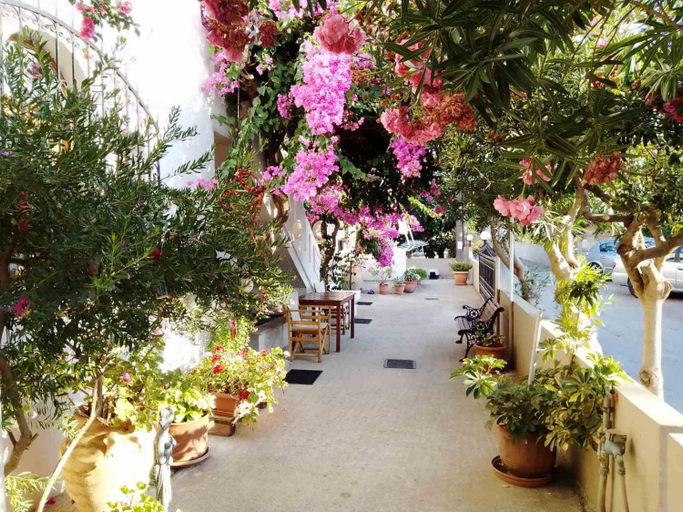 2, Irini Apartments, Crete