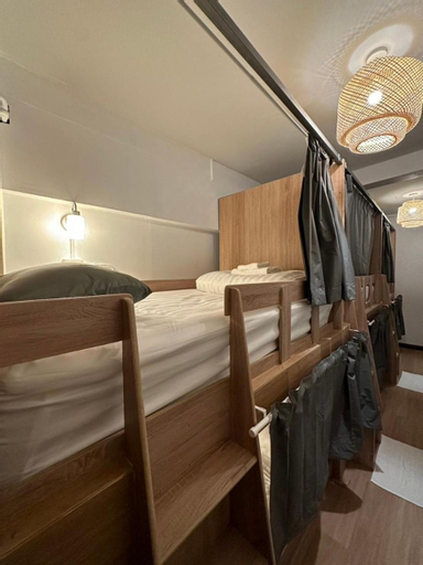 Bedroom 14