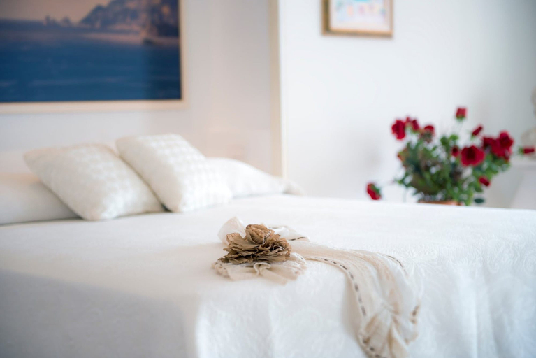 Bedroom 3, Villa Santa Chiara Positano, Salerno