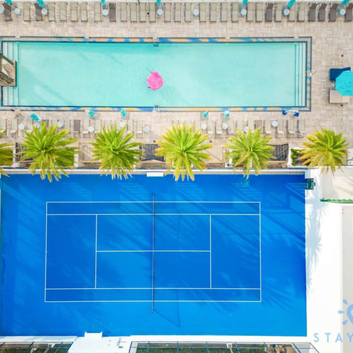 Others 4, Luxury Amenities Infinity Pool Gym Hot Tub, Broward