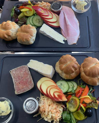 Food & Drinks 5, The Ilchester Arms Hotel, Ilchester Somerset, Somerset