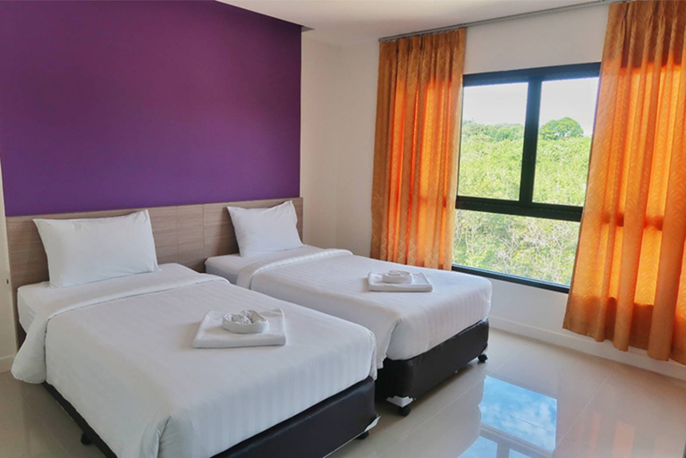 Bedroom 3, S4 Naiyang Beach Resort, Pulau Phuket