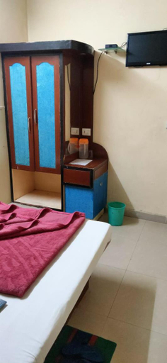 Bedroom 4, Vamoose Balaji Inn, Hoshangabad