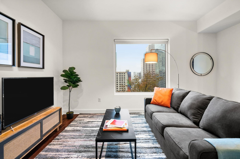 Room 2, Austin Central 2BD 2BA Apartment, Travis