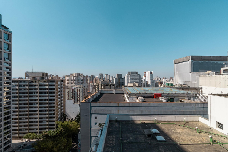 Room 4, Freicaneca 111 in S o Paulo, São Paulo