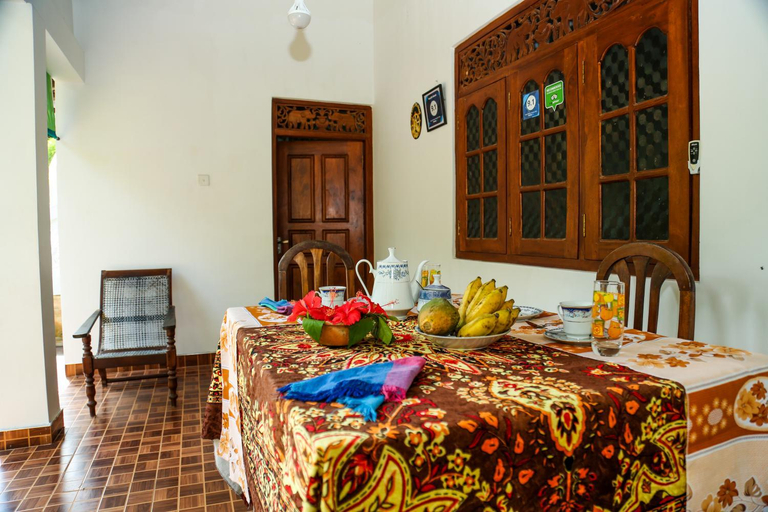 Bedroom 2, Ranjith Guest, Weligama