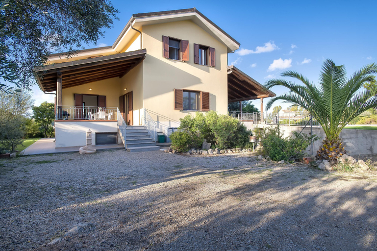Exterior & Views, Sardinia Re - Villa Gialla, Sassari