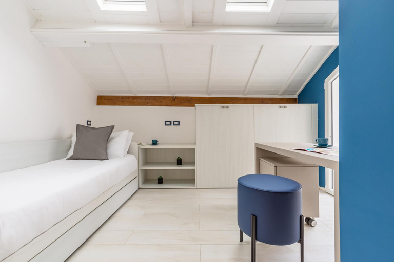 Room 2, Chiaia Elegant Apartment 1 by Wonderful Italy, Napoli