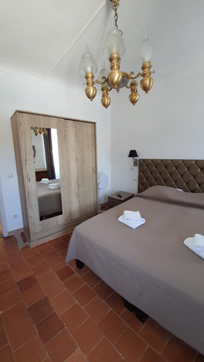 Bedroom 2, L'Escale Port Chambres a Louer, Corse-du-Sud