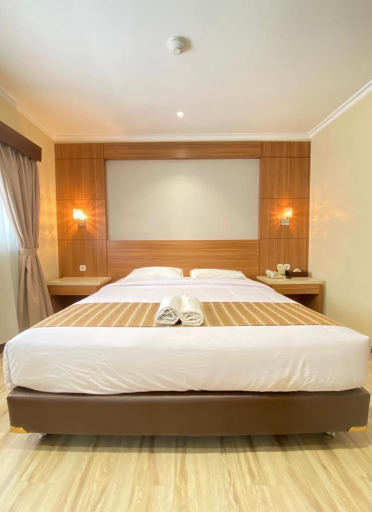 Bedroom 12