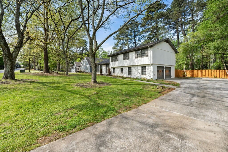 Exterior, Beautiful Newly-renovated Home in Indian Hills, Cobb