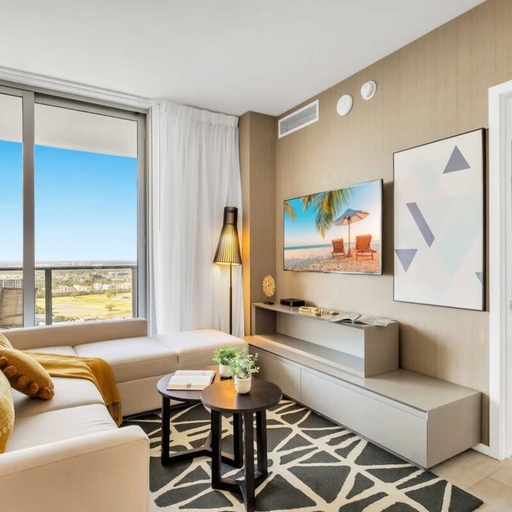 Room 3, High Floor With Stunning Views Amazing Pools, Broward