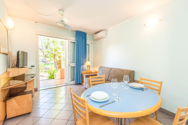 Room 3, Villetta Large Morellino 6 pax, Livorno