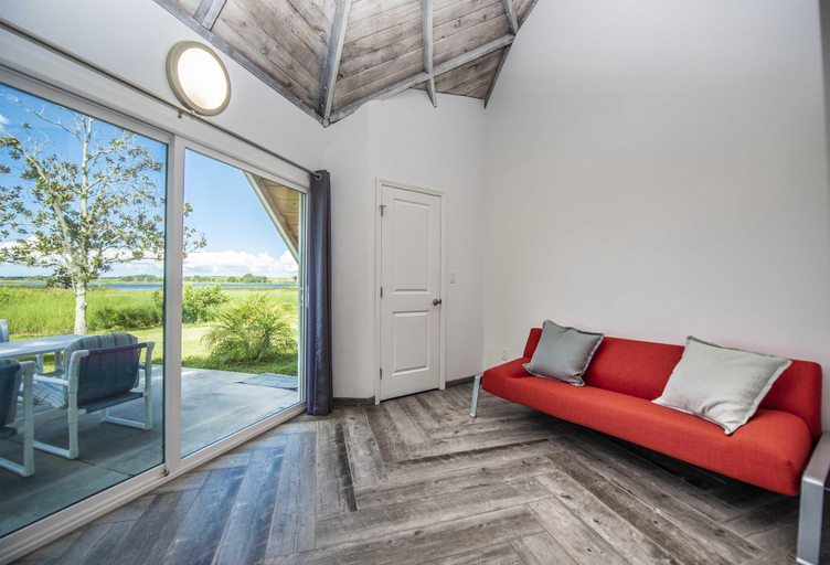 Room 3, Studio 01 - Lake Sumner, Lake