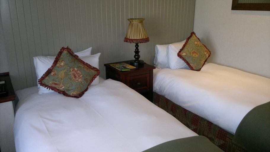 Bedroom 3, Peermont Metcourt at Frontier Bethlehem, Thabo Mofutsanyane
