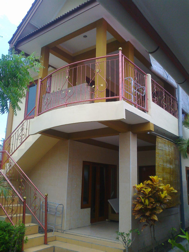 Exterior 2