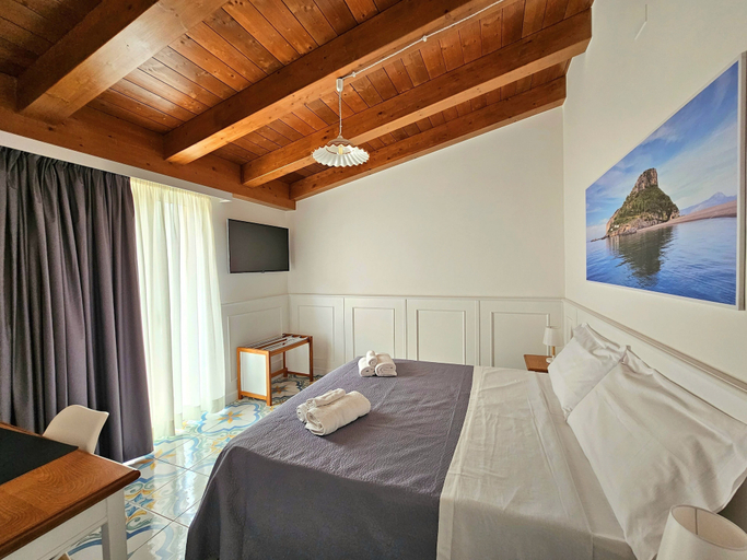 Bedroom 2, Tea Luxury, Cosenza
